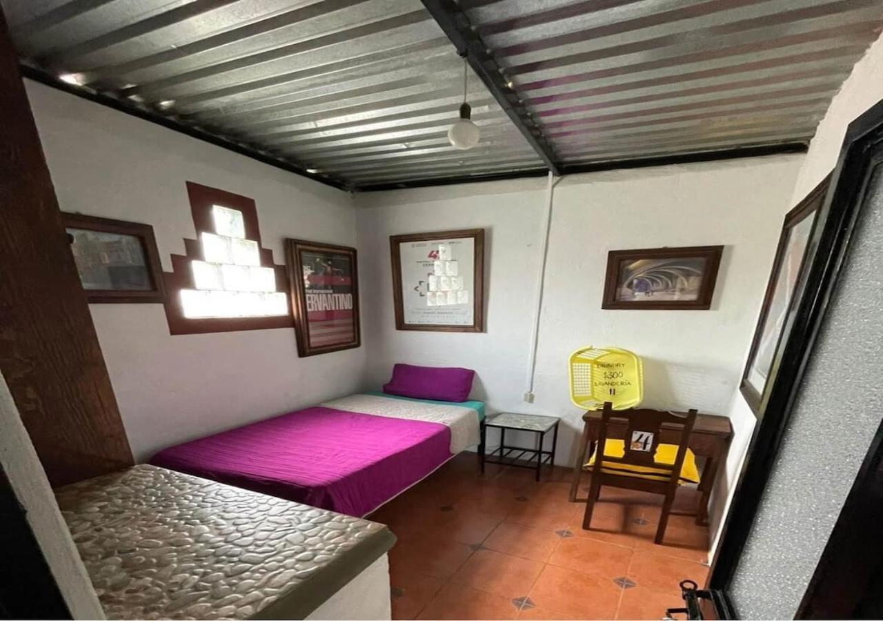 Hostal Casa De Dante กัวนาฮัวโต ภายนอก รูปภาพ