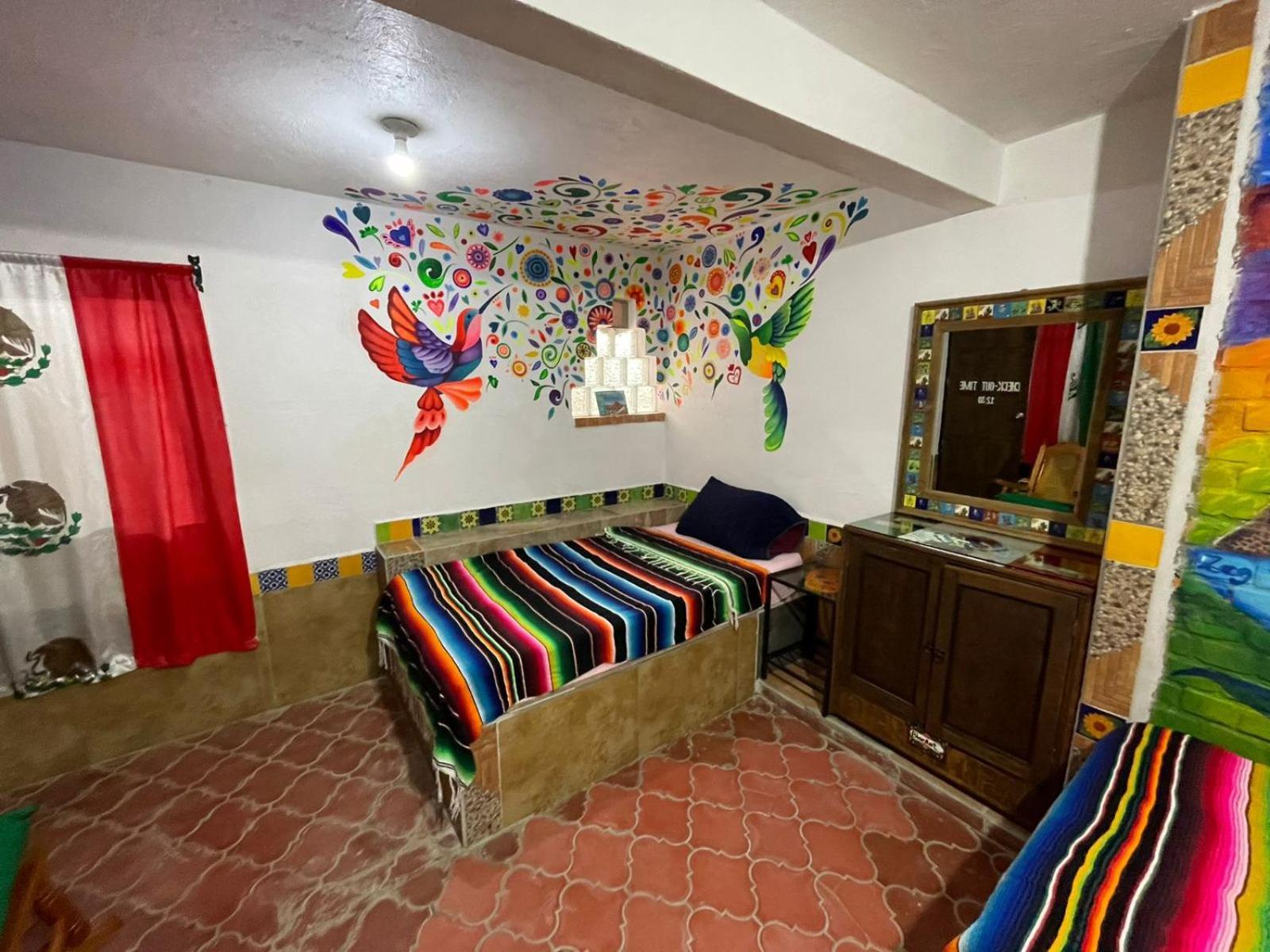 Hostal Casa De Dante กัวนาฮัวโต ภายนอก รูปภาพ