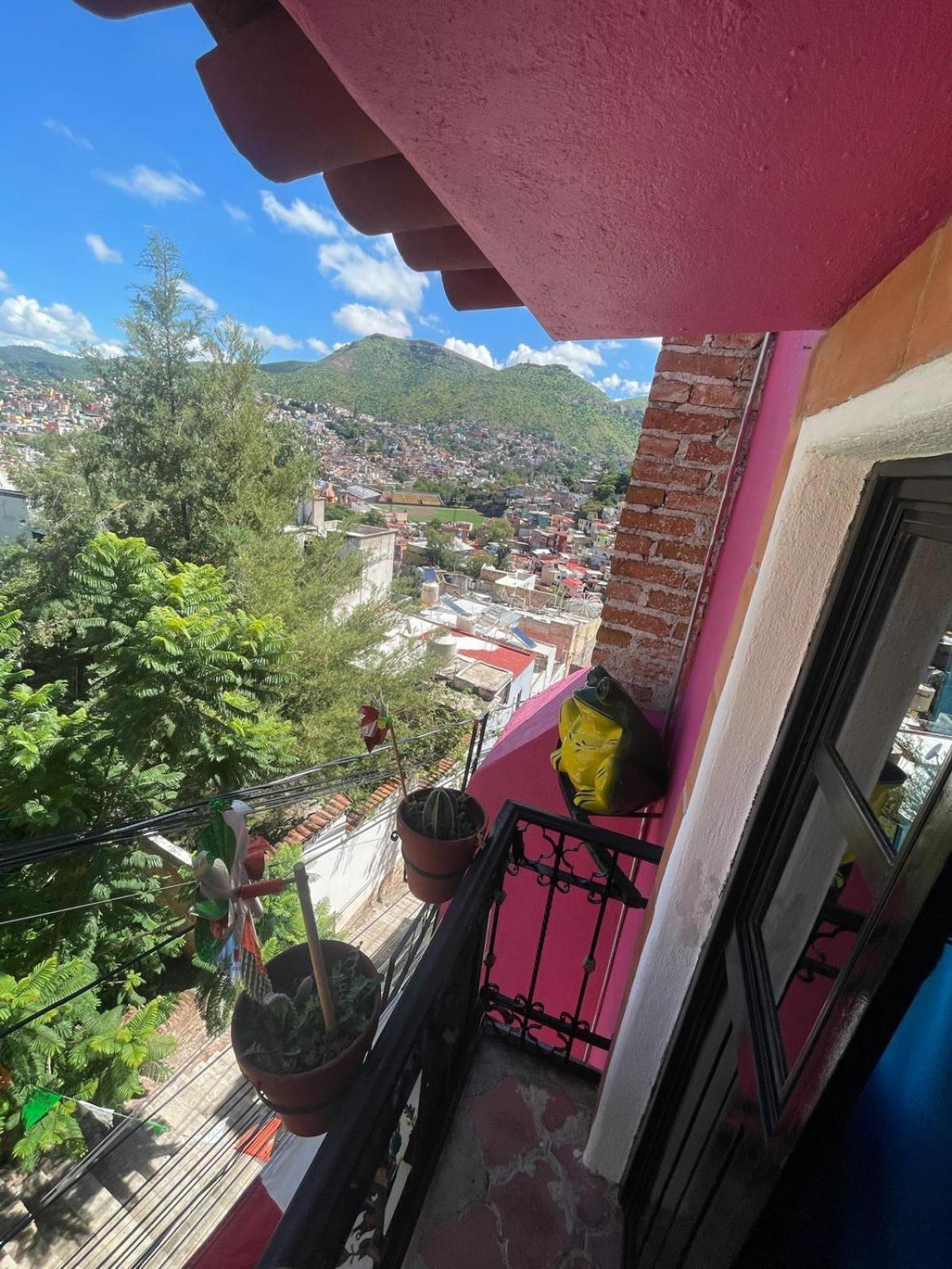 Hostal Casa De Dante กัวนาฮัวโต ภายนอก รูปภาพ