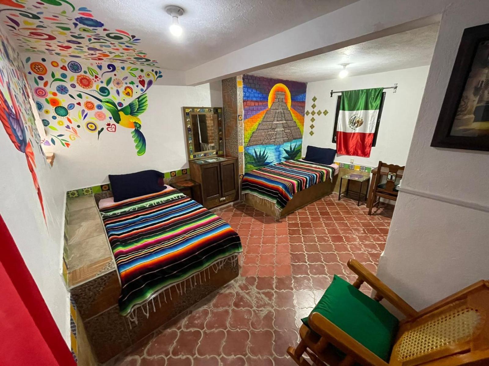 Hostal Casa De Dante กัวนาฮัวโต ภายนอก รูปภาพ