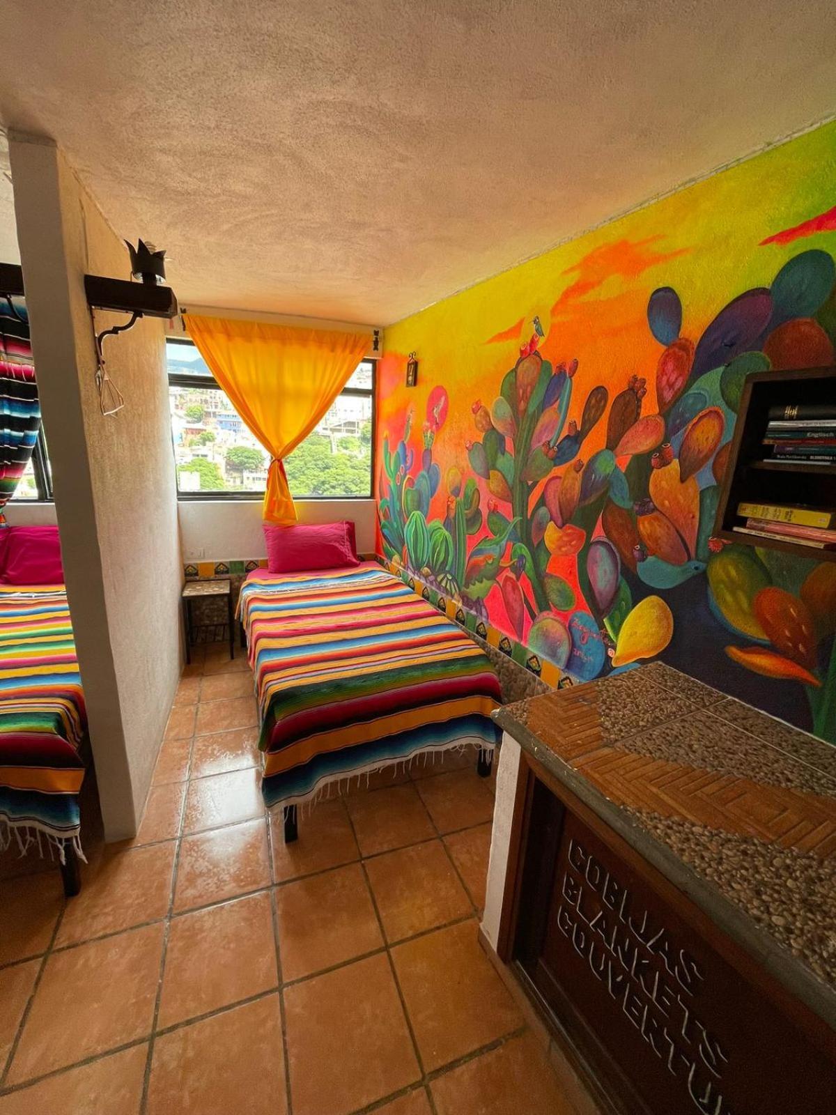 Hostal Casa De Dante กัวนาฮัวโต ภายนอก รูปภาพ