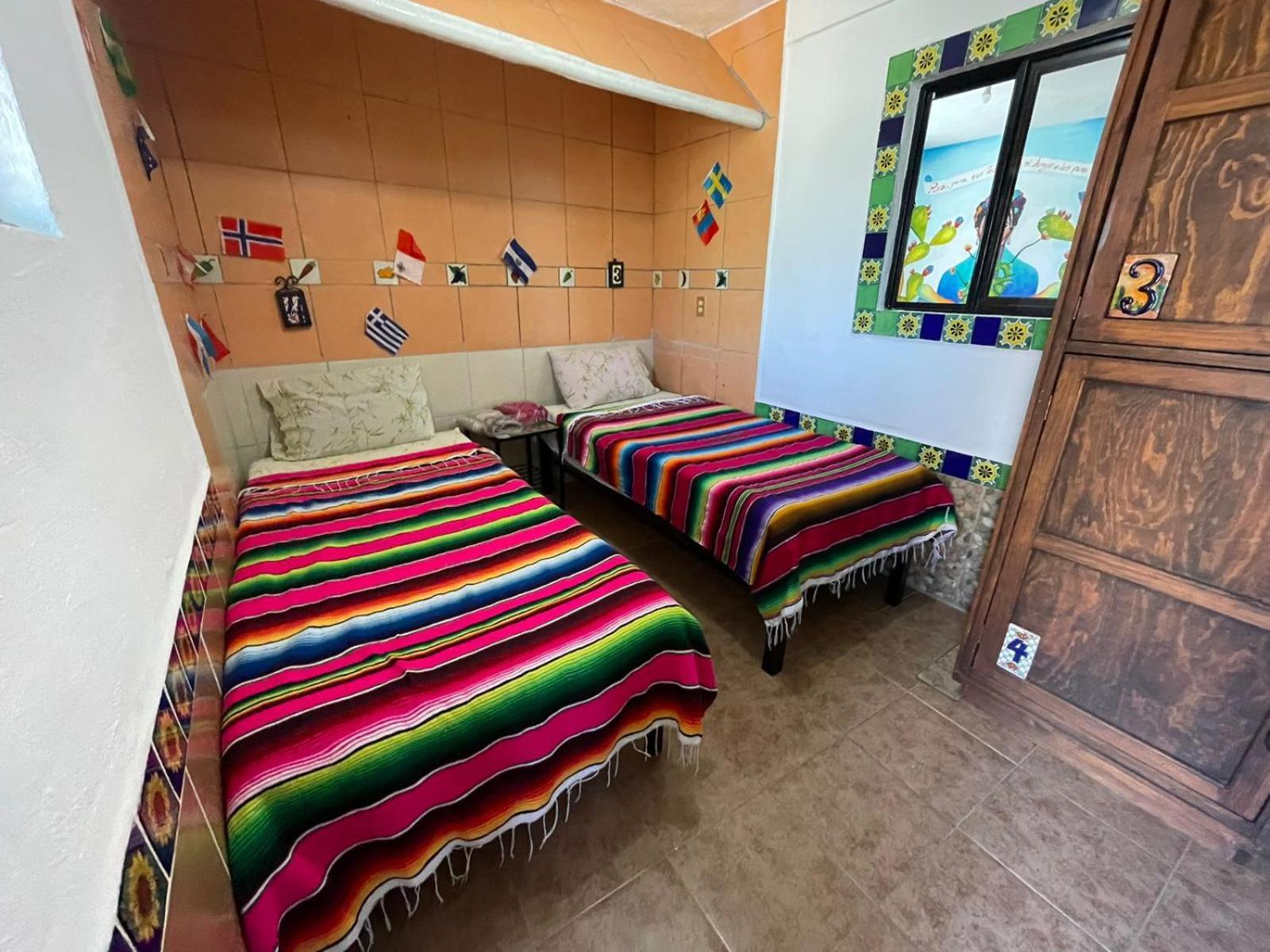 Hostal Casa De Dante กัวนาฮัวโต ภายนอก รูปภาพ