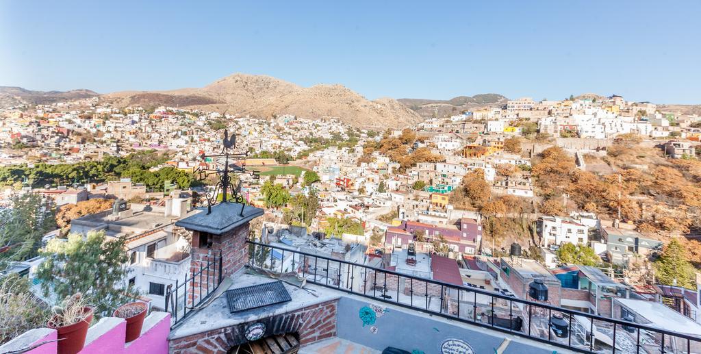 Hostal Casa De Dante กัวนาฮัวโต ภายนอก รูปภาพ