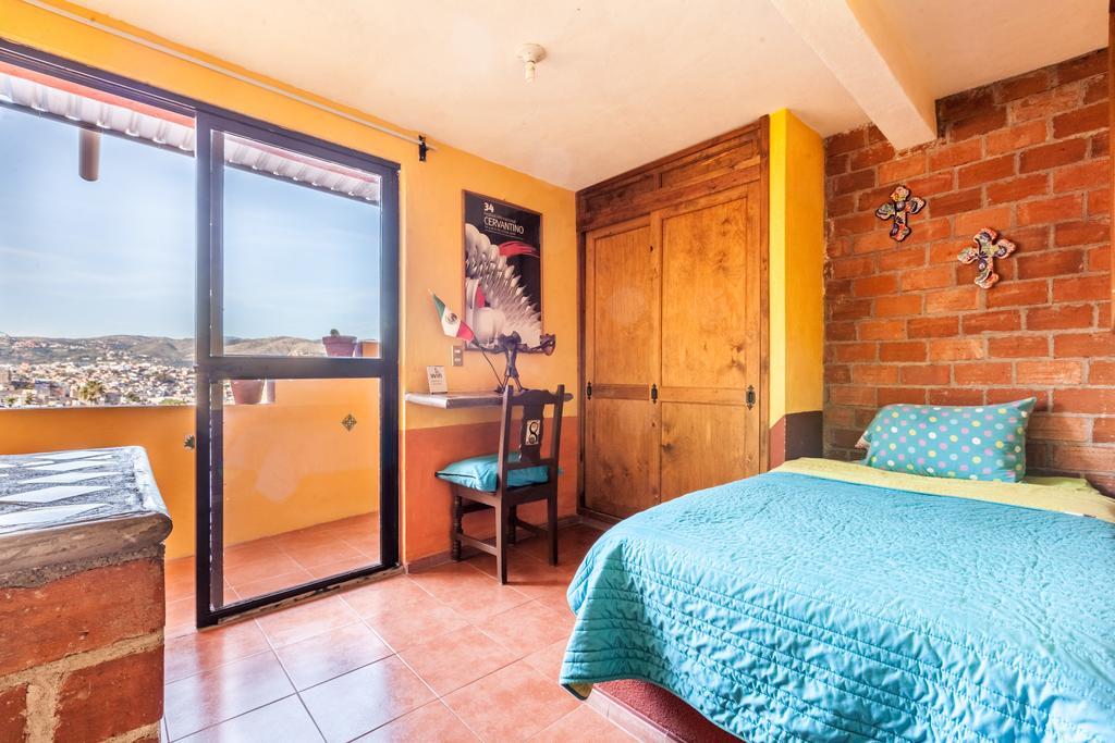 Hostal Casa De Dante กัวนาฮัวโต ภายนอก รูปภาพ